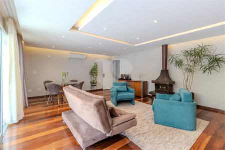 Casa à venda com 4 suítes em Interlagos, São Paulo, SP