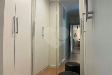 Apartamento à venda com 3 quartos, sendo 1 suíte, em Sumaré, São Paulo, SP
