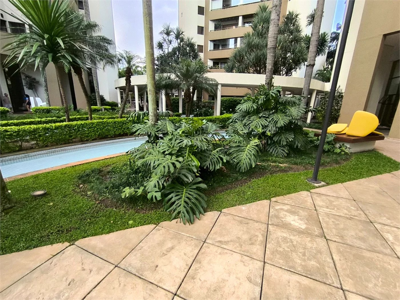 Apartamento à venda com 3 quartos, sendo 2 suítes,  em Alto da Lapa, São Paulo, SP