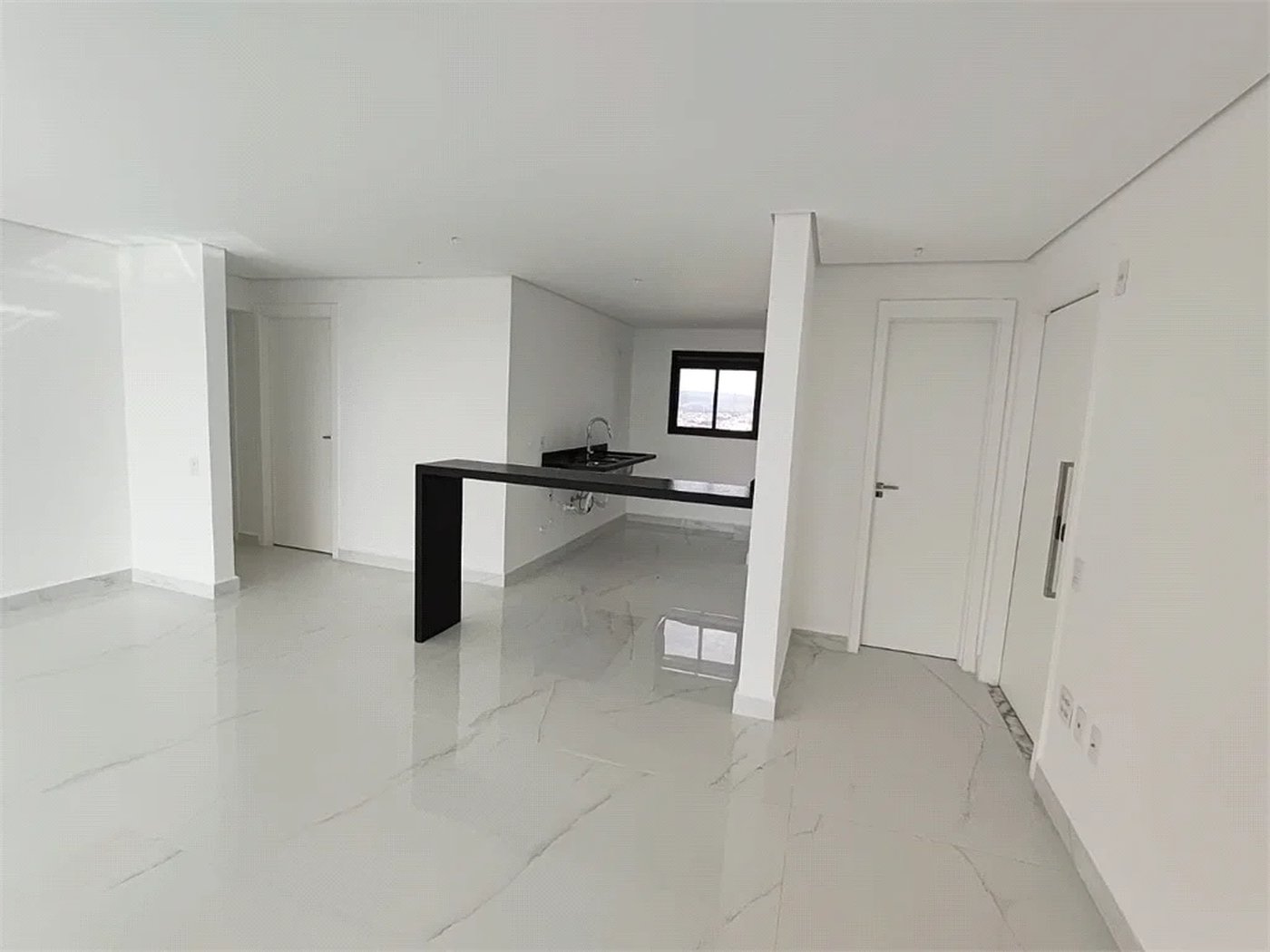 Apartamento à venda com 3 suítes em Parque Campolim, Sorocaba, SP