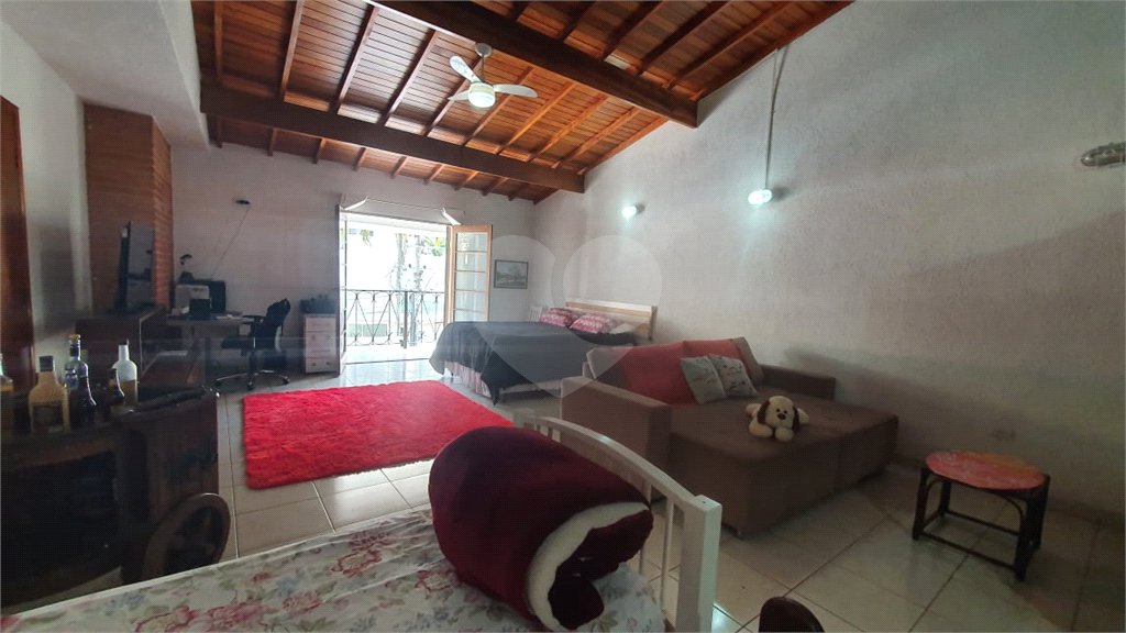 Sobrado à venda com 5 quartos, sendo 3 suítes, em Jardim Virginia Bianca, São Paulo, SP