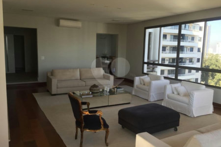 Apartamento à venda ou para alugar com 4 suítes em Vila Suzana, São Paulo, SP
