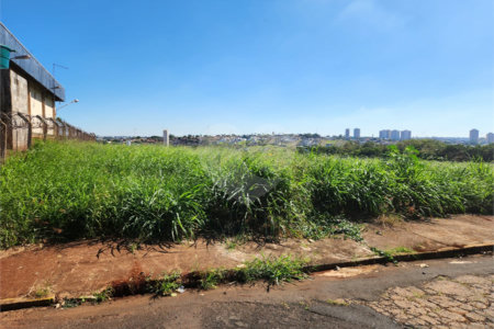Terreno à venda em Jardim Quitandinha II, Araraquara, SP