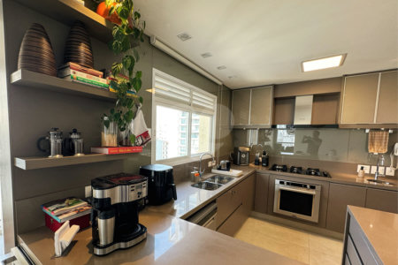 Apartamento à venda com 3 suítes em Itaim Bibi, São Paulo, SP