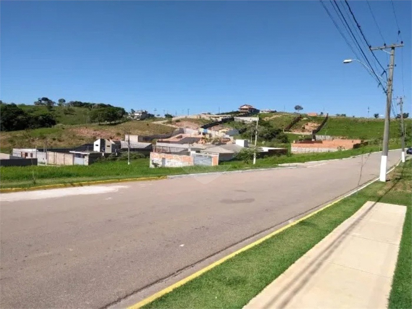 Terreno à venda no condomínio Portal do Sol, Jundiaí - SP