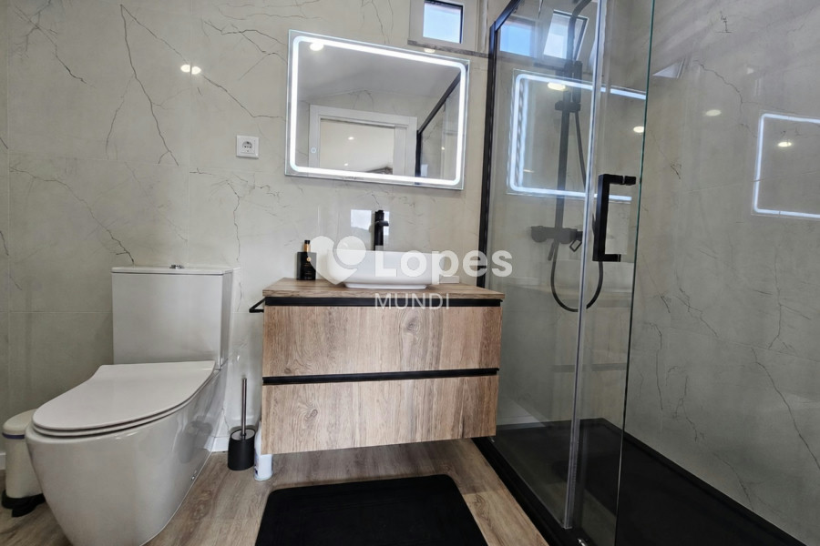 Casa com 3 quartos à venda no Algarve, Portugal – Piscina e terreno de 12.000 m²