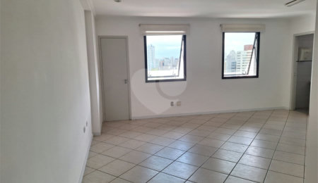 Sala à venda em Lapa, São Paulo, SP