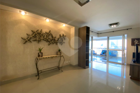 Apartamento à venda com 3 quartos, sendo 1 suíte, em Vila Gomes Cardim, São Paulo, SP