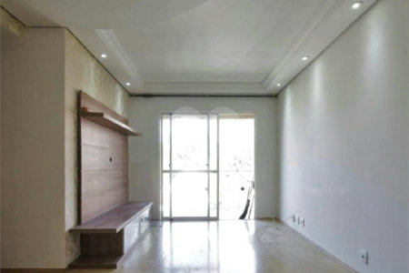 Apartamento à venda com 3 quartos, sendo 1 suíte,  em Jardim Ampliação, São Paulo, SP