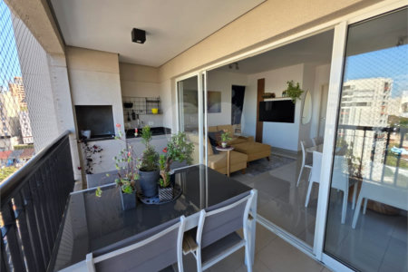 Apartamento à venda com 4 quartos, sendo 2 suítes, em Vila Paulicéia, São Paulo, SP