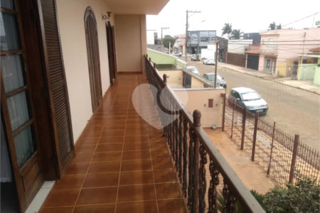 Casa à venda com 4 suítes em Jardim Itália, Itapetininga, SP