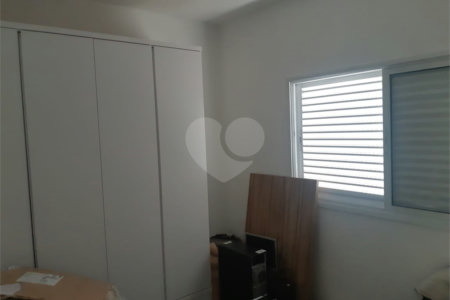Sobrado à venda com 2 quartos, sendo 1 suíte,  em Vila Amorim, Suzano, SP