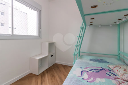 Apartamento à venda com 2 suítes em Santo Amaro, São Paulo, SP