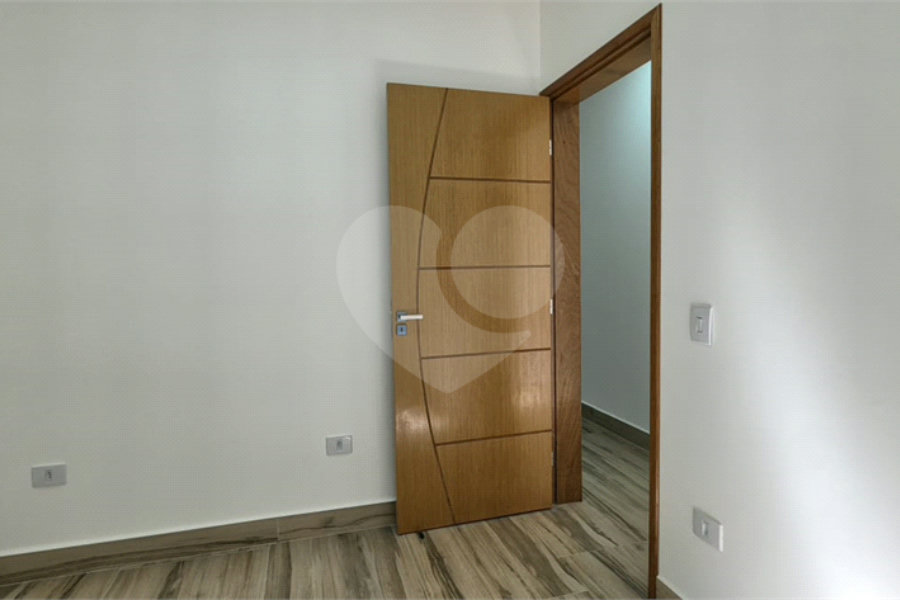 Sobrado à venda com 3 quartos, sendo 1 suíte, em Vila Bonilha, São Paulo, SP