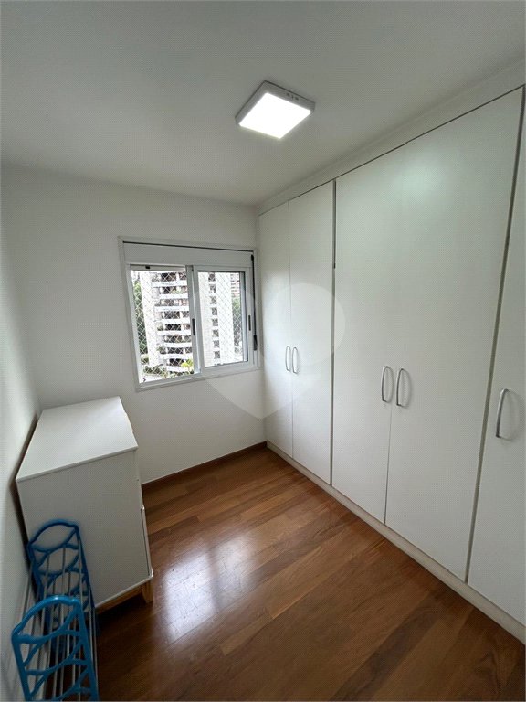 Apartamento à venda com 2 quartos, sendo 1 suíte,  em Paraíso do Morumbi, São Paulo, SP
