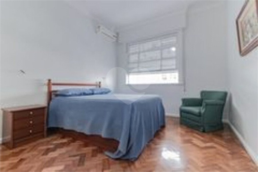 Apartamento à venda com 5 quartos, sendo 1 suíte,  em Copacabana, Rio de Janeiro, RJ