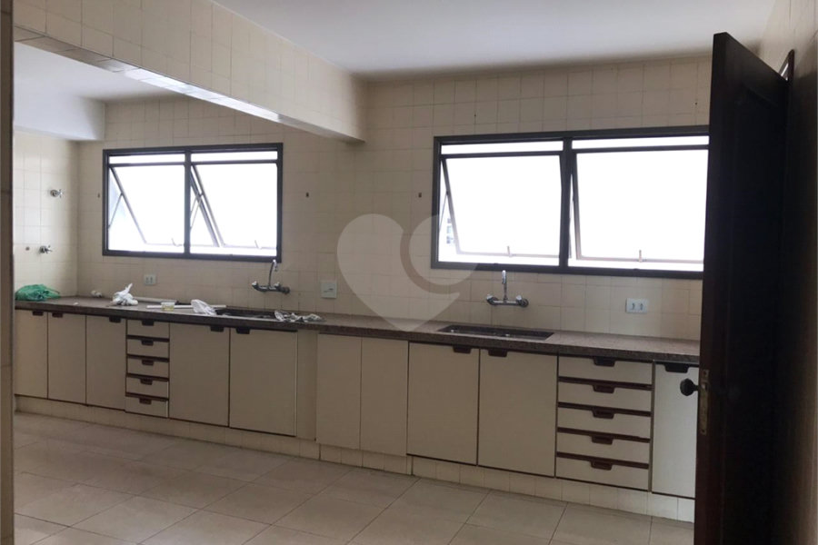 Apartamento à venda com 4 suítes em Santana, São Paulo, SP