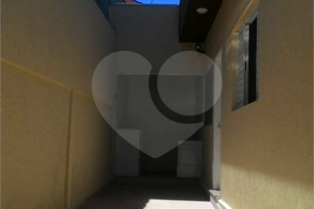 Casa à venda com 3 quartos, sendo 1 suíte, em Vila São Francisco, Suzano, SP