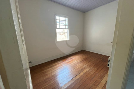 Casa à venda com 2 quartos no Centro, Itapetininga, SP