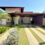Casa à venda com 3 quartos, sendo 1 suíte, no condomínio Residencial Grape Village, Vinhedo - SP