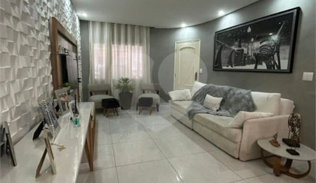 Casa de Vila à venda com 4 quartos, sendo 1 suíte, em Jardim Gramados de Sorocaba, Sorocaba, SP