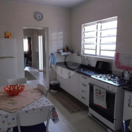 Sobrado à venda com 3 quartos em Cidade Mãe do Céu, São Paulo, SP