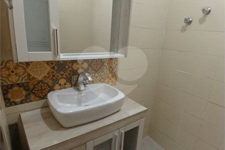 Casa à venda com 4 quartos, sendo 2 suítes, em Vila Gustavo, São Paulo, SP