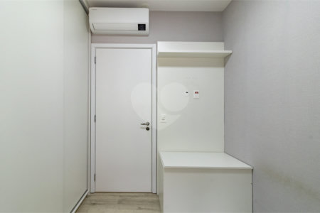 Apartamento à venda com 3 quartos, sendo 1 suíte,  em Perdizes, São Paulo, SP