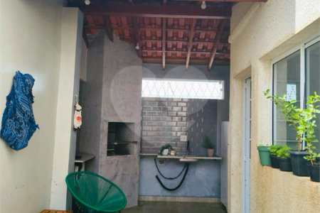 Casa à venda com 2 quartos no condomínio Residencial Flamboyant, Sorocaba - SP
