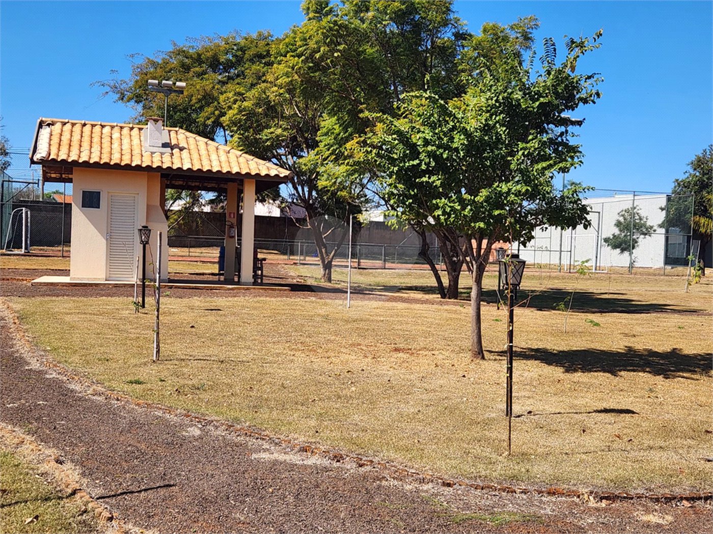 Terreno à venda no condomínio Bella Vittà Araraquara, Araraquara - SP