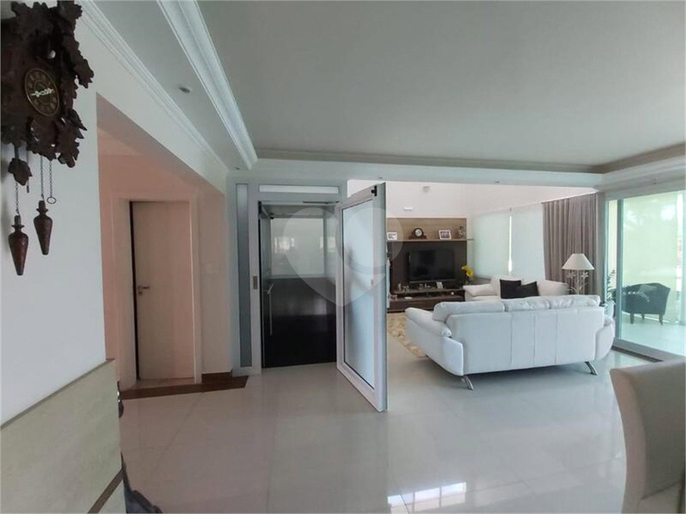 Casa à venda com 4 suítes no condomínio Aldeia da Serrinha, Sorocaba - SP