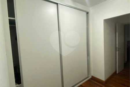 Apartamento à venda com 3 quartos, sendo 1 suíte, em Vila Santa Catarina, São Paulo, SP