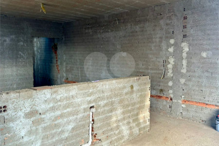 Casa à venda com 4 quartos, sendo 2 suítes, em Portal dos Pinheiros II, Itapetininga, SP