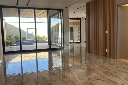 Casa à venda com 3 suítes no condomínio Jardim Residencial Dona Maria José, Indaiatuba - SP