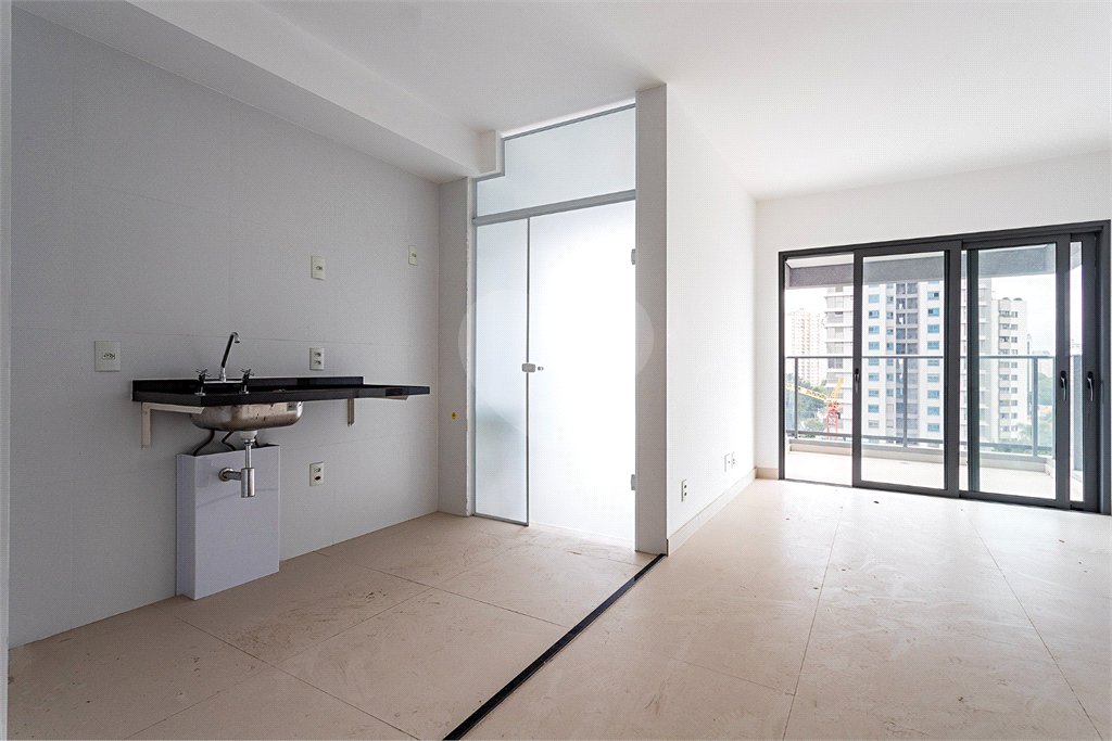Apartamento à venda com 1 suíte em Moema, São Paulo, SP
