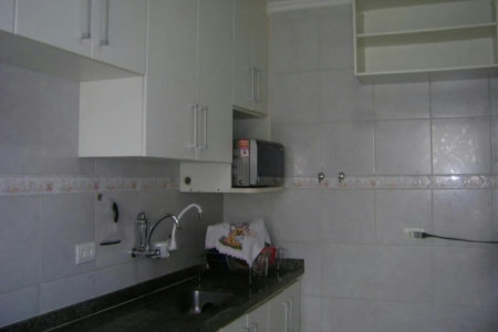 Casa à venda com 3 quartos, sendo 1 suíte, no condomínio Res Green Ville, São Paulo - SP