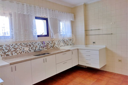 Apartamento à venda com 4 quartos, sendo 3 suítes,  em Vila Andrade, São Paulo, SP