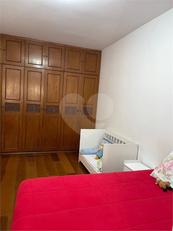 Sobrado à venda com 4 quartos, sendo 1 suíte,  em Horto Florestal, São Paulo, SP