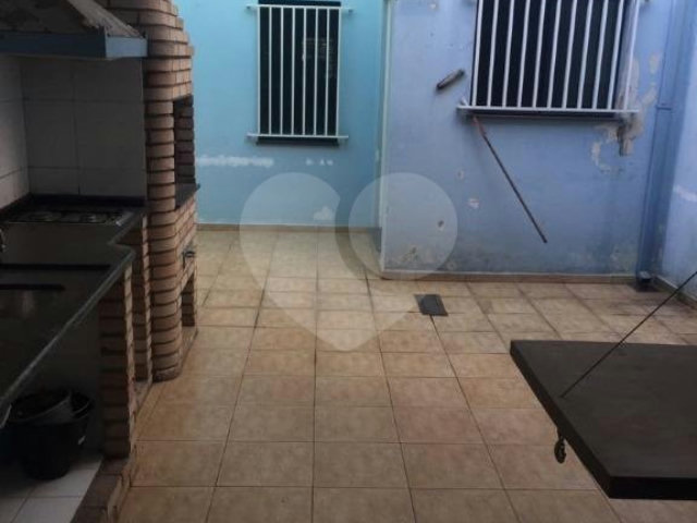 Sobrado à venda com 4 quartos, sendo 2 suítes,  em Água Fria, São Paulo, SP