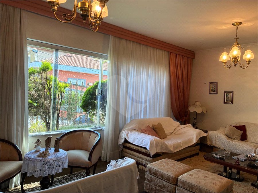 Casa à venda com 3 quartos, sendo 1 suíte,  em Vila Galvão, Guarulhos, SP