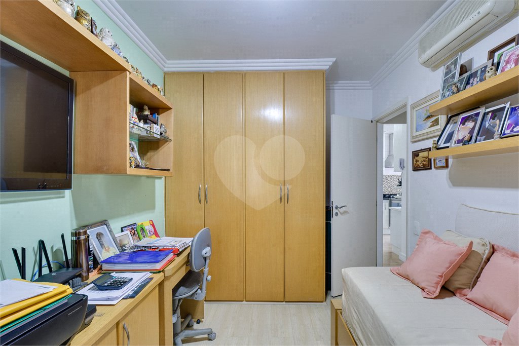 Apartamento à venda com 3 quartos, sendo 2 suítes, em Santo Amaro, São Paulo, SP