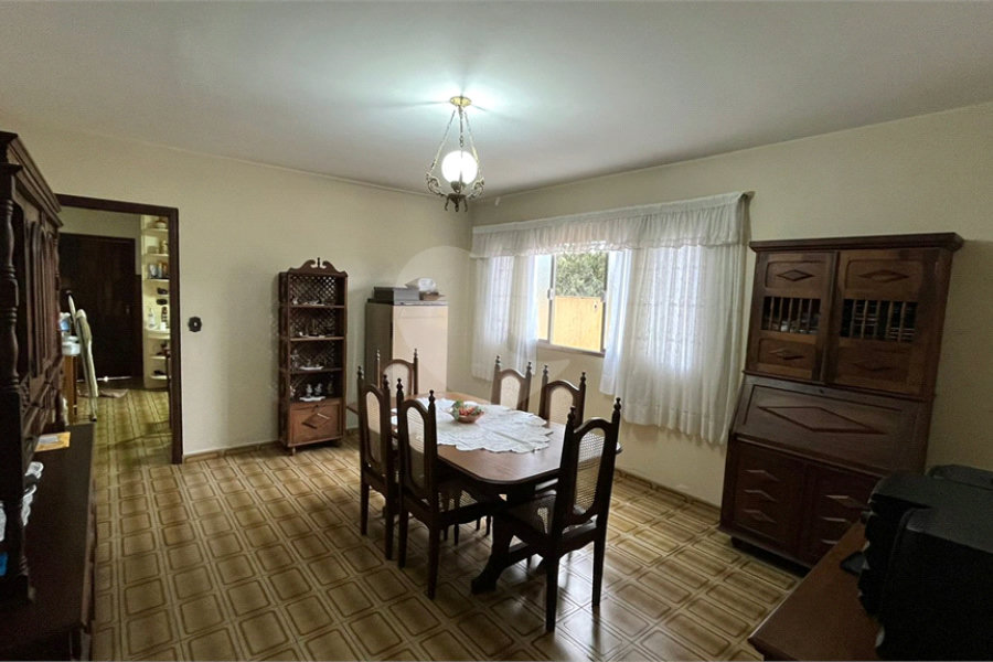 Sobrado à venda com 3 quartos, sendo 1 suíte, em Horto, São Paulo, SP