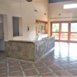 Casa à venda com 3 quartos, sendo 1 suíte, no condomínio Estância Marambaia, Vinhedo - SP