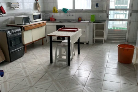 Sobrado à venda com 4 quartos, sendo 2 suítes, em Paraisópolis, São Paulo, SP