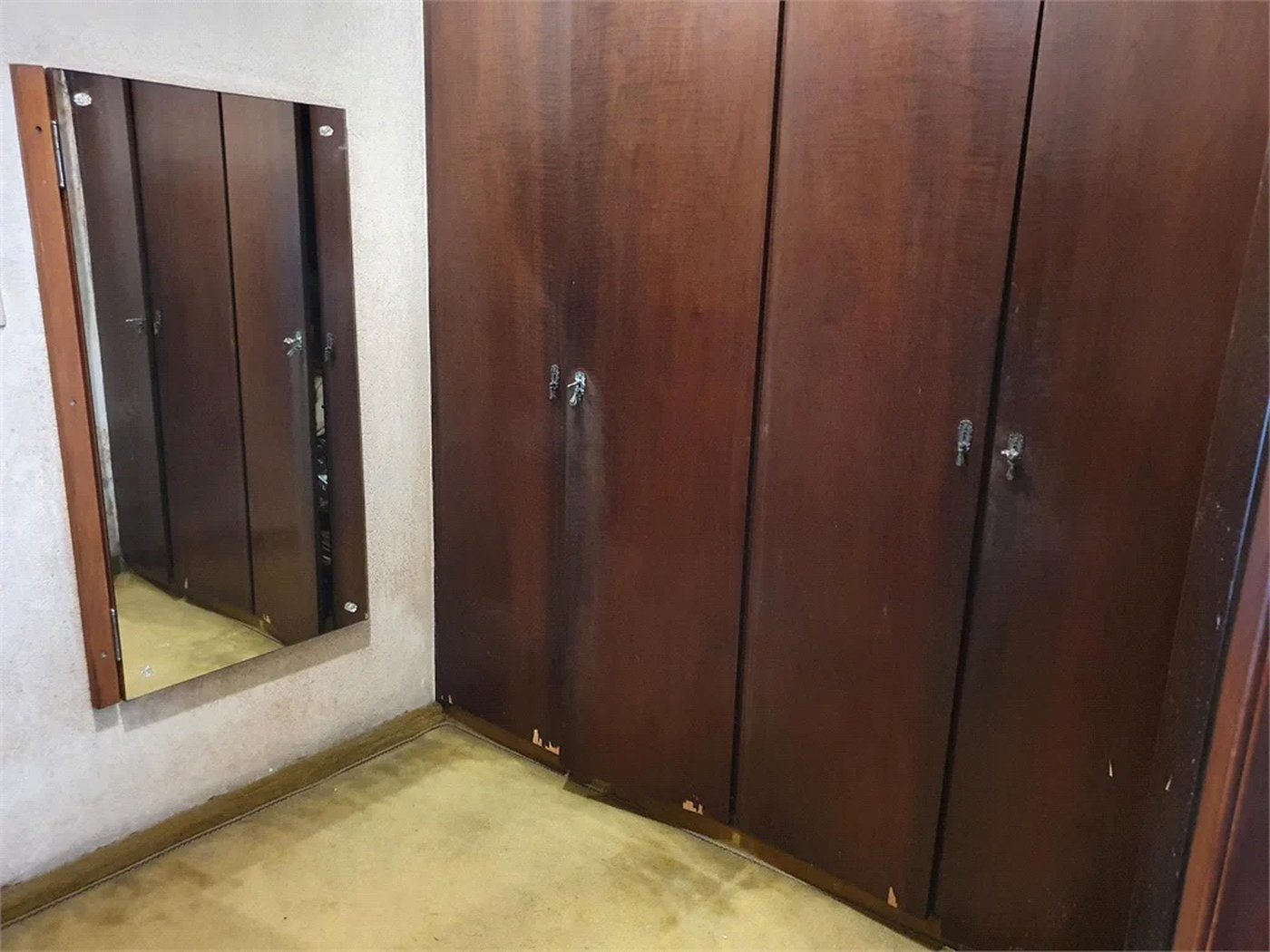 Casa à venda com 5 quartos, sendo 1 suíte, em Vila Romana, São Paulo, SP