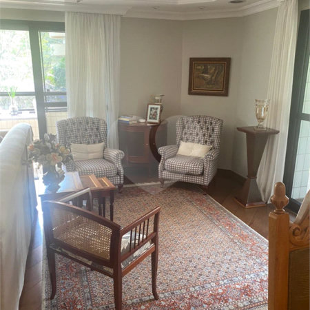 Apartamento à venda com 3 suítes em Jardim Londrina, São Paulo, SP