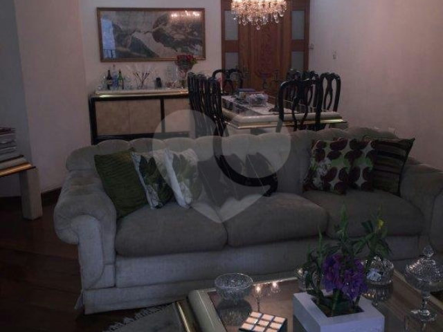 Casa à venda com 3 quartos, sendo 1 suíte,  em Tucuruvi, São Paulo, SP