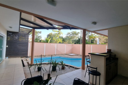 Casa à venda com 4 quartos, sendo 3 suítes,  no condomínio Residencial Villa dos Inglezes, Sorocaba - SP