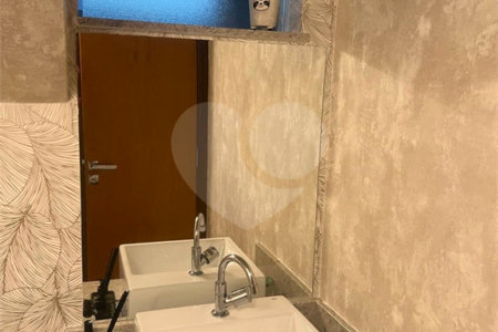 Casa à venda com 4 quartos, sendo 3 suítes,  no condomínio Residencial Toscana, Mogi das Cruzes - SP