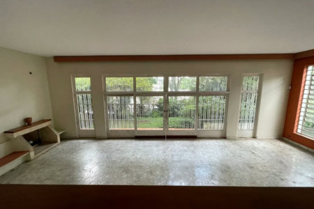 Sobrado à venda com 4 quartos, sendo 1 suíte, em Vila Inah, São Paulo, SP